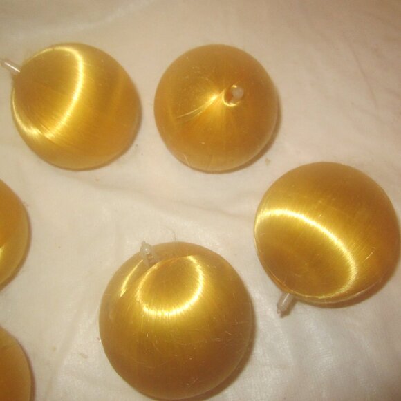 VTG GOLD SATIN BALL ORNAMENTS, SET OF 6, 2.5'' ROUND - Picture 3 of 5